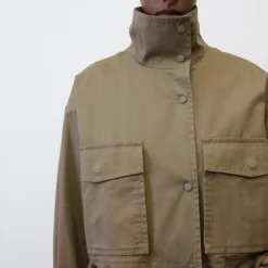 Marc O'Polo Super Cropped Jacket In A Trench Coat Style, Relaxed Fit Made Of Herringbone Cotton Fabric -Marc O'Polo Verkäufe 07b1f40489c6fcd22882b76a7916f284 scaled