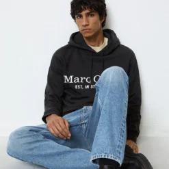 Marc O'Polo Hooded Sweatshirt In A Regular Fit Made Of High-quality Organic Cotton