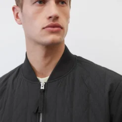 Marc O'Polo Padded Jacket With A Quilted Herringbone Pattern -Marc O'Polo Verkäufe 2c08c675ce0b2a4b573e4552a8ff7aeb scaled