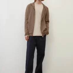 Marc O'Polo Sporty Hooded Cardigan In A Regular Fit Made Of A Cotton/new Wool Blend 14 Marc O'Polo Sporty Hooded Cardigan In A Regular Fit Made Of A Cotton/new Wool Blend -Marc O'Polo Verkäufe 2e91a79bd0c587eb95b568eba18ca2af scaled