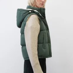 Marc O'Polo Down Puffer Body Warmer With A Hood With A Water-resistant Surface -Marc O'Polo Verkäufe 344237aa1a03dcba8aea182fa2b0734f scaled