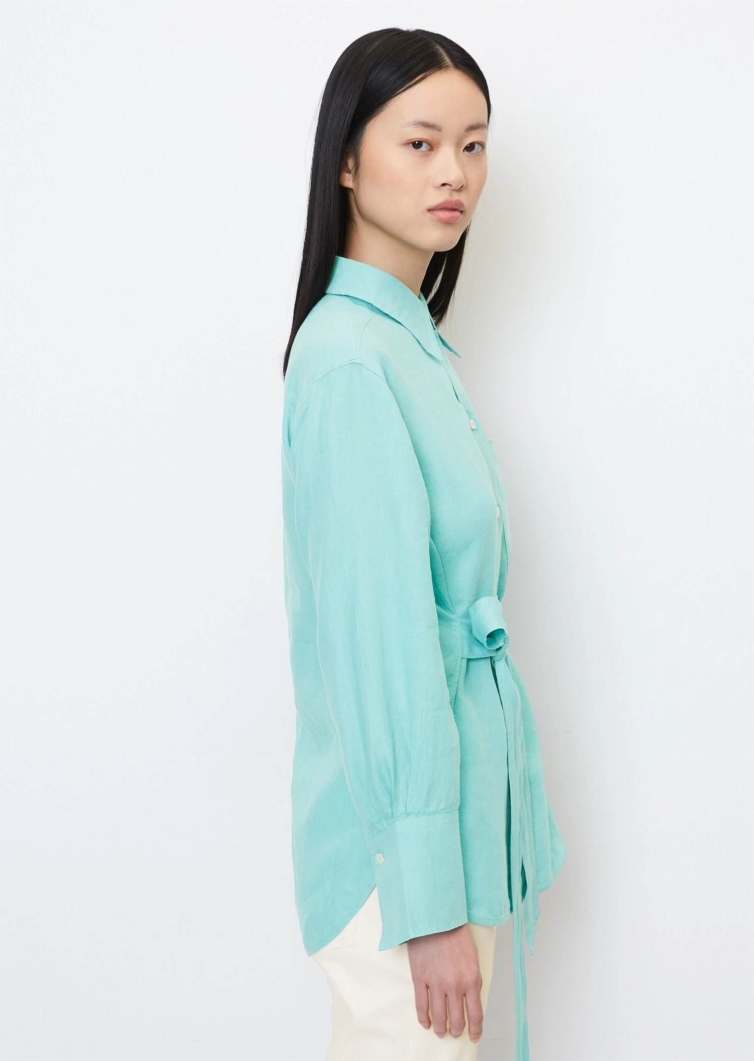 Marc O'Polo Oversized Linen Blouse With A Fixed Waist Belt 8 Marc O'Polo Oversized Linen Blouse With A Fixed Waist Belt – Bild 6