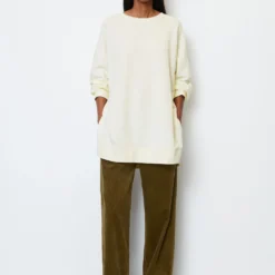 Marc O'Polo Oversized Sweatshirt With Slits At The Side Seams Made Of Organic Cotton -Marc O'Polo Verkäufe 437b289efcb463421c0e44f62f4aa869 scaled