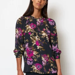 Marc O'Polo Blouse Regular Made Of Flowing Viscose Crêpe -Marc O'Polo Verkäufe 462e27913678f2c5a68eaf32ab5d36d7 scaled