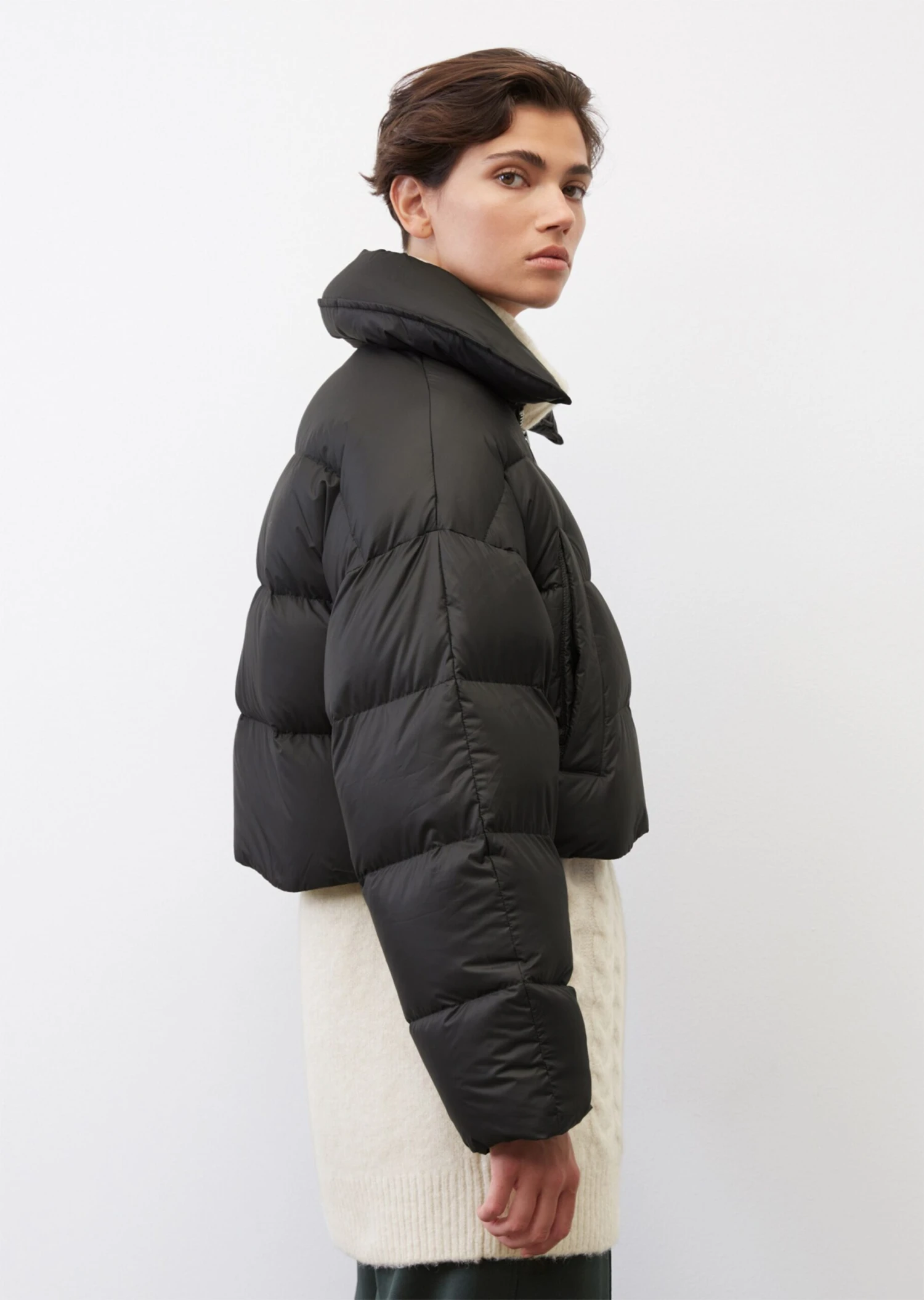 Marc O'Polo Cropped Oversized Down Puffer Jacket Made Of Recycled Materials 8 Marc O'Polo Cropped Oversized Down Puffer Jacket Made Of Recycled Materials – Bild 6