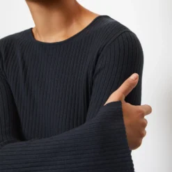 Marc O'Polo Fine Knit Jumper Slim Made From A Soft Wool-viscose-cashmere Mix -Marc O'Polo Verkäufe 67021dea5509834f5d70a972404566ae scaled