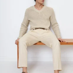 Marc O'Polo V-neck Long Sleeve Jumper In A Regular Fit Made Of A Blend Of Organic Cotton And Linen