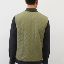 Marc O'Polo Padded Body Warmer With A Quilted Herringbone Pattern -Marc O'Polo Verkäufe 7cc78ce07e19758cf6292906075e408c scaled