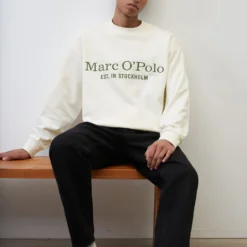 Marc O'Polo Logo Sweatshirt In A Relaxed Fit Made Of Organic Cotton With A Soft Finish