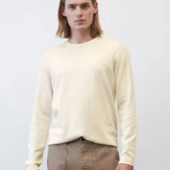 Marc O'Polo Round-neck Jumper In A Regular Fit Made Of Organic Cotton And Silk -Marc O'Polo Verkäufe 8217ffa56cc2987951b2245cb7226f8e scaled