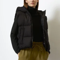 Marc O'Polo Buffer Down Vest Regular In A Cropped Length