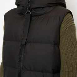 Marc O'Polo Buffer Down Vest Regular With A Water-resistant Surface -Marc O'Polo Verkäufe 85ea4090833c52c5c10320c555bb613b scaled