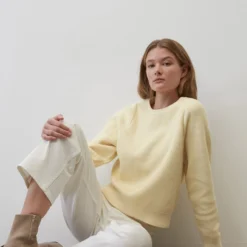 Marc O'Polo Round-neck Knitted Jumper In A Loose, Cropped Fit With A Fine Offset Pattern