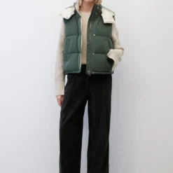 Marc O'Polo Down Puffer Body Warmer With A Hood With A Water-resistant Surface -Marc O'Polo Verkäufe 907811c3b70ed4fda53dc3ed91135df8 scaled