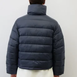 Marc O'Polo Cropped Padded Puffer Jacket With A Water-resistant Surface -Marc O'Polo Verkäufe a39e26d5756a6597760033da839eecf0 scaled