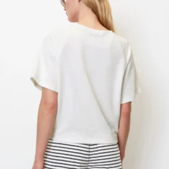 Marc O'Polo Short Sleeve Terry Sweatshirt In A Regular Fit In An Organic Cotton Blend -Marc O'Polo Verkäufe acb1a9c7a621a67cc7d236369b425e78 scaled