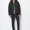 Marc O'Polo Oversized Down Puffer Jacket With A Water-resistant Surface 1 Marc O'Polo Oversized Down Puffer Jacket With A Water-resistant Surface -Marc O'Polo Verkäufe b1957b582d4f5713e193fe510154f72f scaled