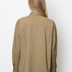 Marc O'Polo Long Sleeve Blouse In A Relaxed Fit Made Of Paper Touch Poplin 13 Marc O'Polo Long Sleeve Blouse In A Relaxed Fit Made Of Paper Touch Poplin -Marc O'Polo Verkäufe b9df81f147865b292e14a82cb4ce1780 scaled