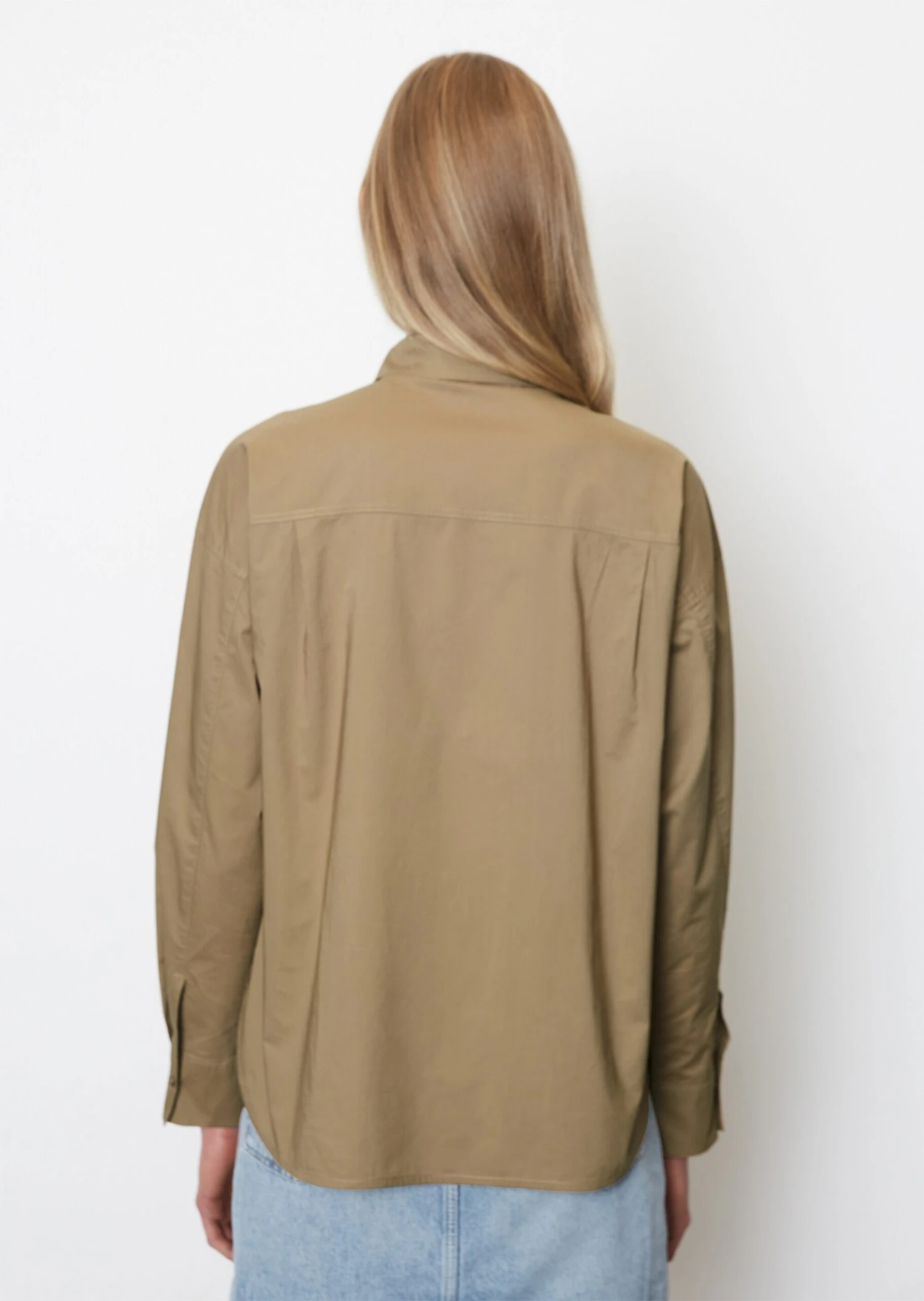 Marc O'Polo Long Sleeve Blouse In A Relaxed Fit Made Of Paper Touch Poplin 5 Marc O'Polo Long Sleeve Blouse In A Relaxed Fit Made Of Paper Touch Poplin – Bild 3