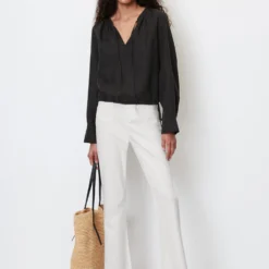 Marc O'Polo Linen Boho Blouse In A Regular Fit With Drawstring At The Hem