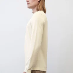 Marc O'Polo Round-neck Jumper In A Regular Fit Made Of Organic Cotton And Silk -Marc O'Polo Verkäufe c0ab1e0b9311bc5e6c7ec1f5b7cd8e15 scaled