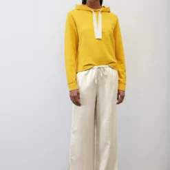 Marc O'Polo Hooded Sweatshirt In A Relaxed, Cropped Fit Made Of Organic Cotton -Marc O'Polo Verkäufe c7b154c5aa11561ad94b69ef9b9cfdc5 scaled