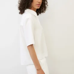 Marc O'Polo Loose Blouse In The Style Of A Polo Shirt Made From Lightweight Blended Viscose -Marc O'Polo Verkäufe cafd670c8db23f24c6dffb50ea7cdb25 scaled
