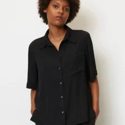 Marc O'Polo Flowing Short-sleeved Blouse Made From Viscose Twill 14 Marc O'Polo Flowing Short-sleeved Blouse Made From Viscose Twill -Marc O'Polo Verkäufe cd259afa9919b620945e6b2f06c890e3 scaled