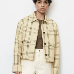 Marc O'Polo Overshirt With A Striped Pattern Made Of Coarsely Woven Organic Cotton -Marc O'Polo Verkäufe d4e95cd8b565456ba68b214952f0d41e scaled