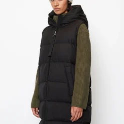 Marc O'Polo Buffer Down Vest Regular With A Water-resistant Surface