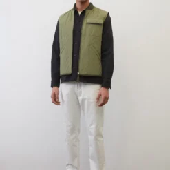 Marc O'Polo Padded Body Warmer With A Quilted Herringbone Pattern -Marc O'Polo Verkäufe e7f2a5c23f78b22a2adb83c4b2cb7777 scaled