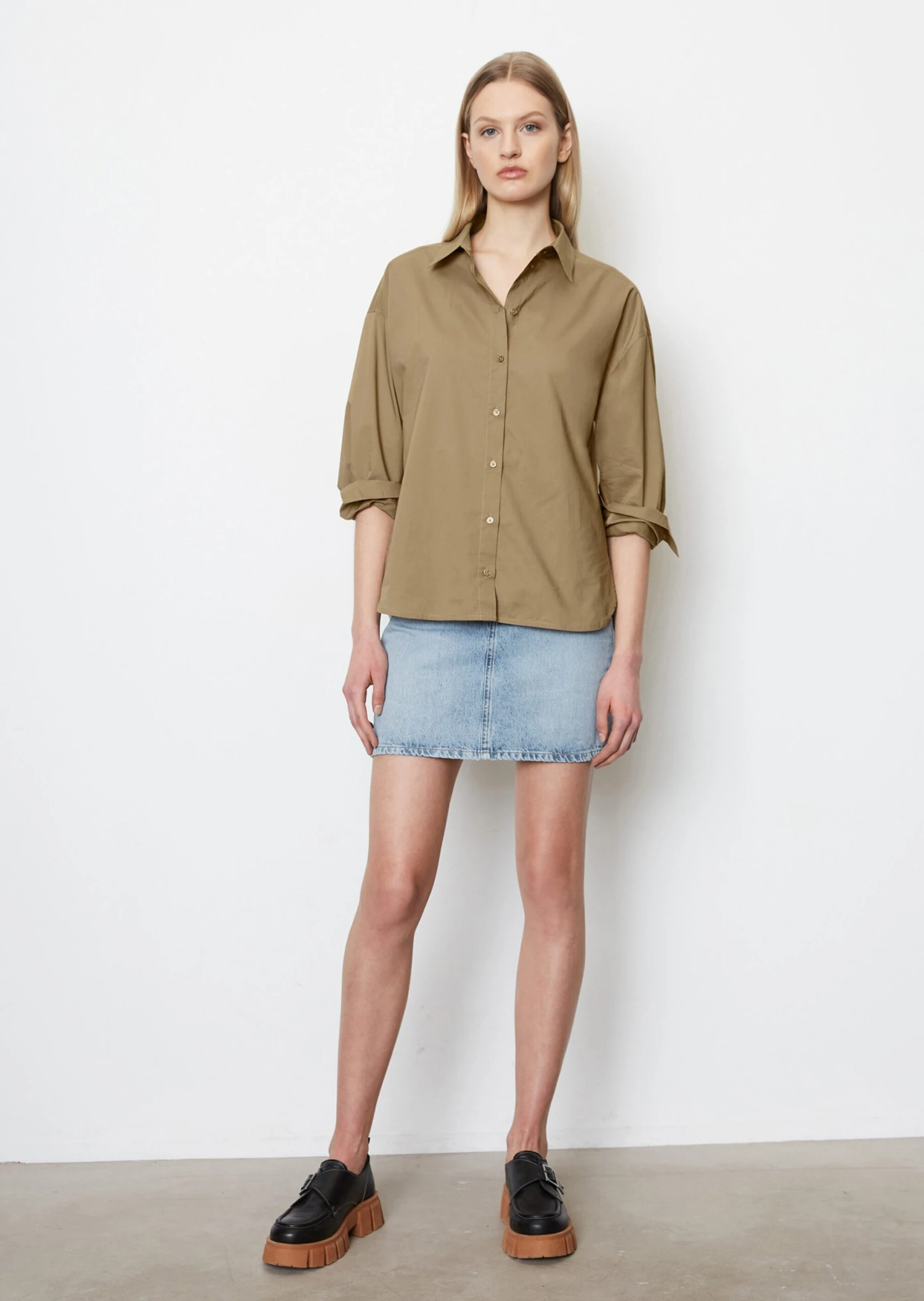 Marc O'Polo Long Sleeve Blouse In A Relaxed Fit Made Of Paper Touch Poplin 6 Marc O'Polo Long Sleeve Blouse In A Relaxed Fit Made Of Paper Touch Poplin – Bild 4