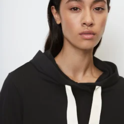 Marc O'Polo Hoodie Made Of Organic Cotton Sweatshirt Fabric -Marc O'Polo Verkäufe ed79ffa3e4691f2b123b2fab5cf23393 scaled